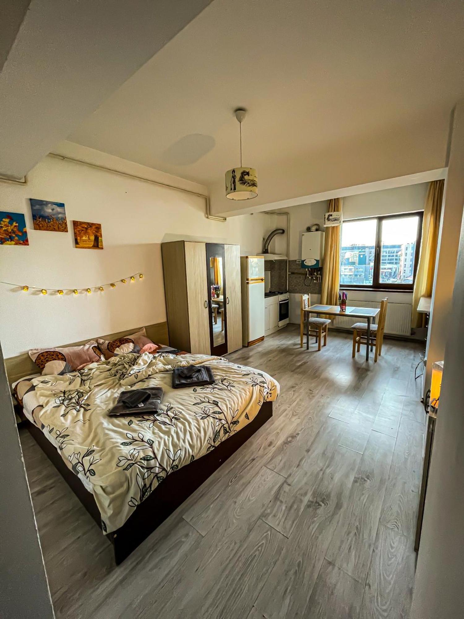 Cazare Iasi Palas Apartment Exterior photo